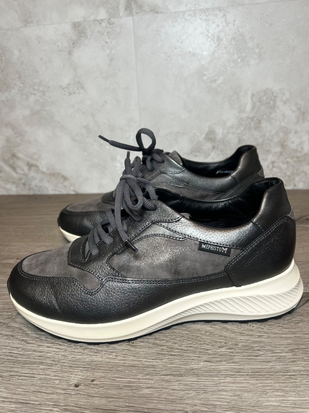 Mephisto Karin Leather and Suede Sneakers- Graphite/Grey- Women’s 7.5- NEW